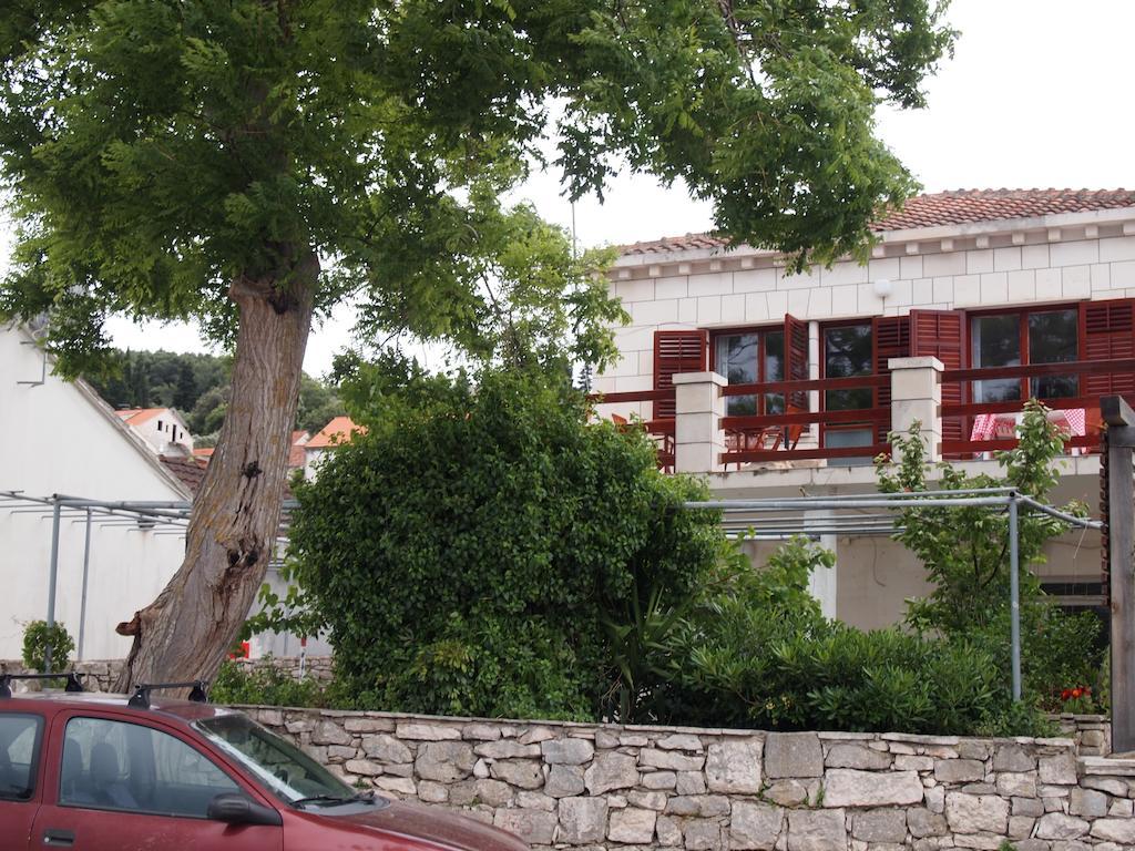 Apartments Lumbardina Lumbarda Kamer foto