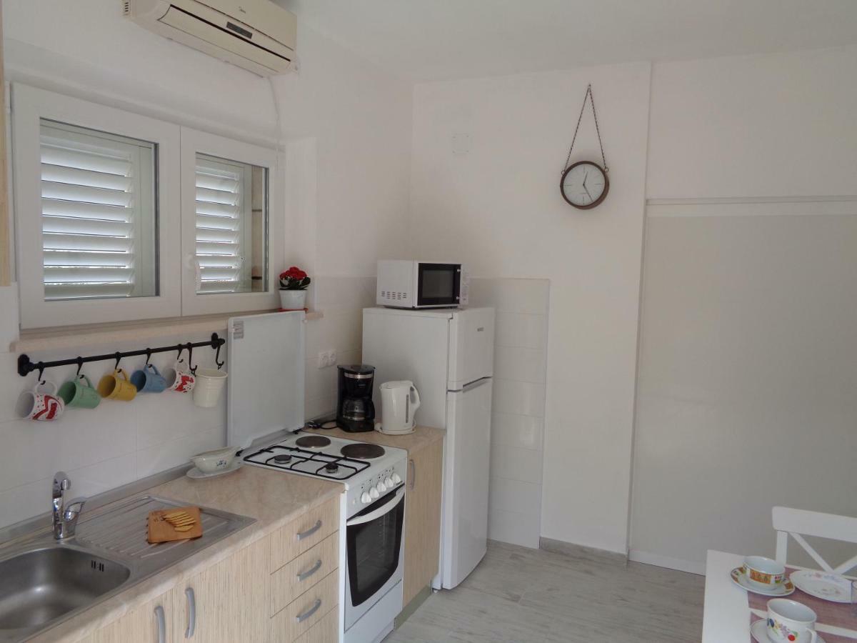 Apartments Lumbardina Lumbarda Kamer foto